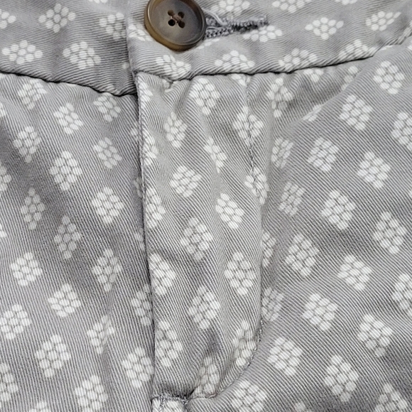 𝅺GRAY Mid Rise Shorts White Diamond Pattern Cotton Merona SZ 6 - Picture 6 of 7